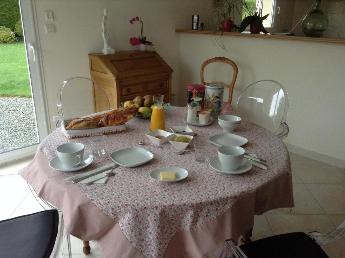 St Germain Bed & Breakfast Saint-Germain-du-Corbeis ภายนอก รูปภาพ