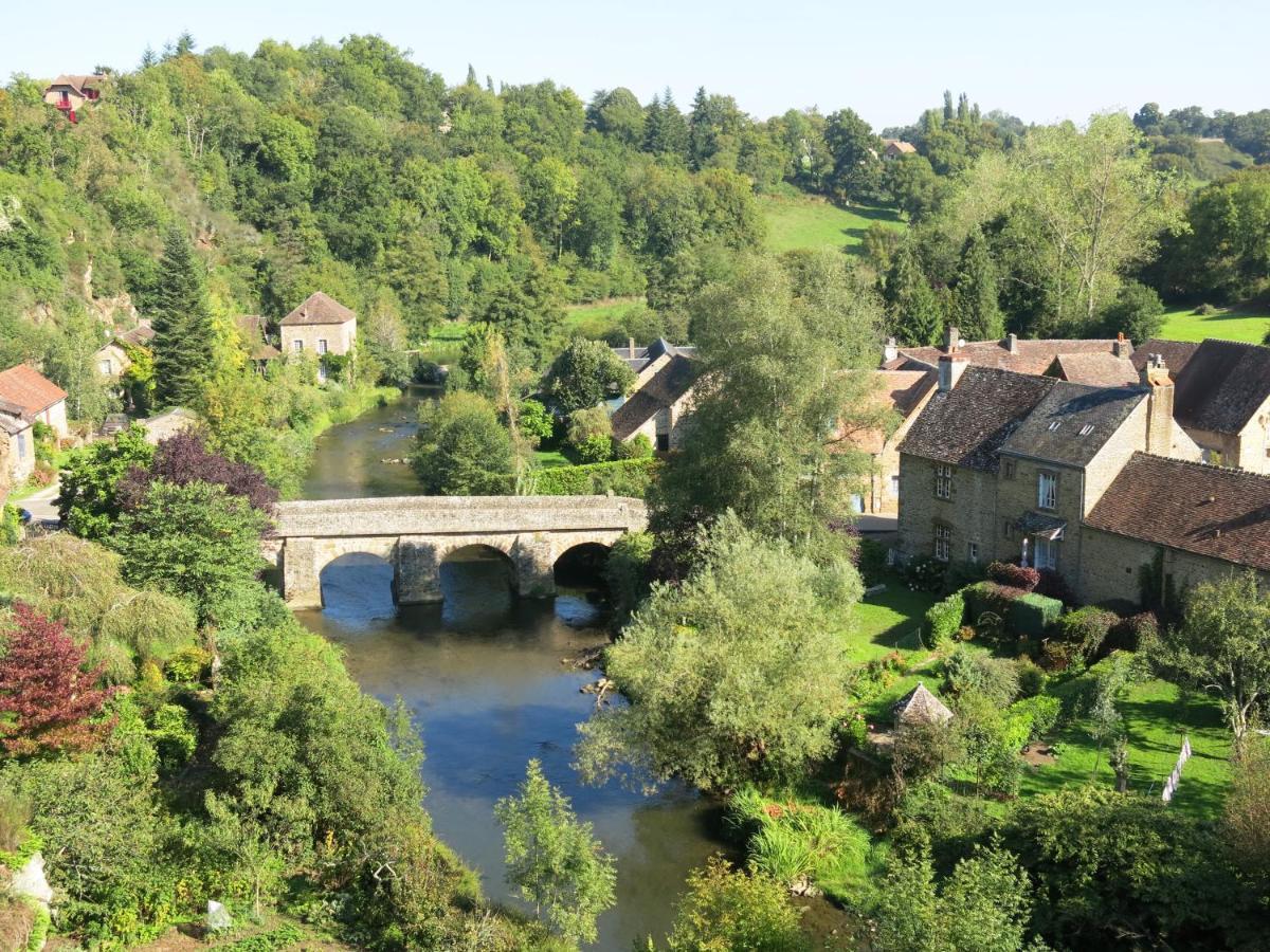 St Germain Bed & Breakfast Saint-Germain-du-Corbeis ภายนอก รูปภาพ