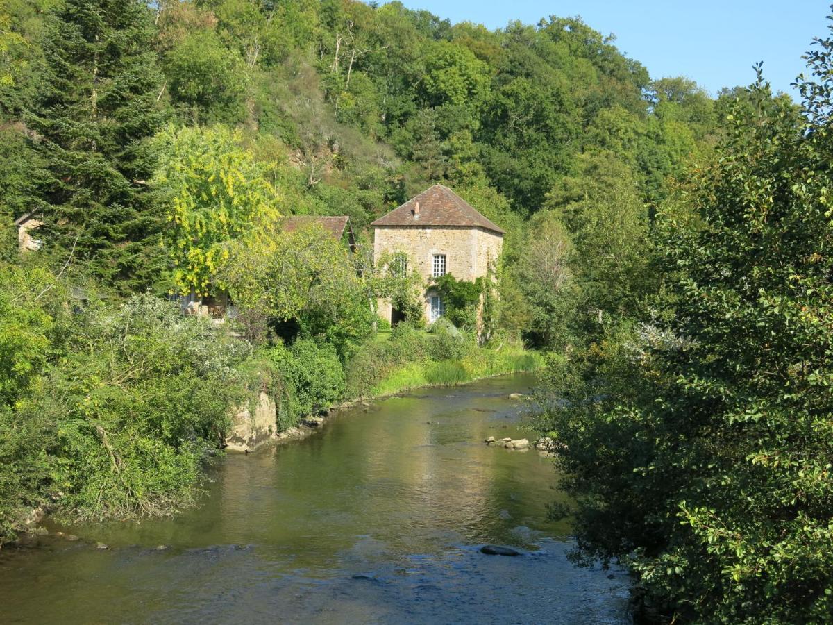 St Germain Bed & Breakfast Saint-Germain-du-Corbeis ภายนอก รูปภาพ