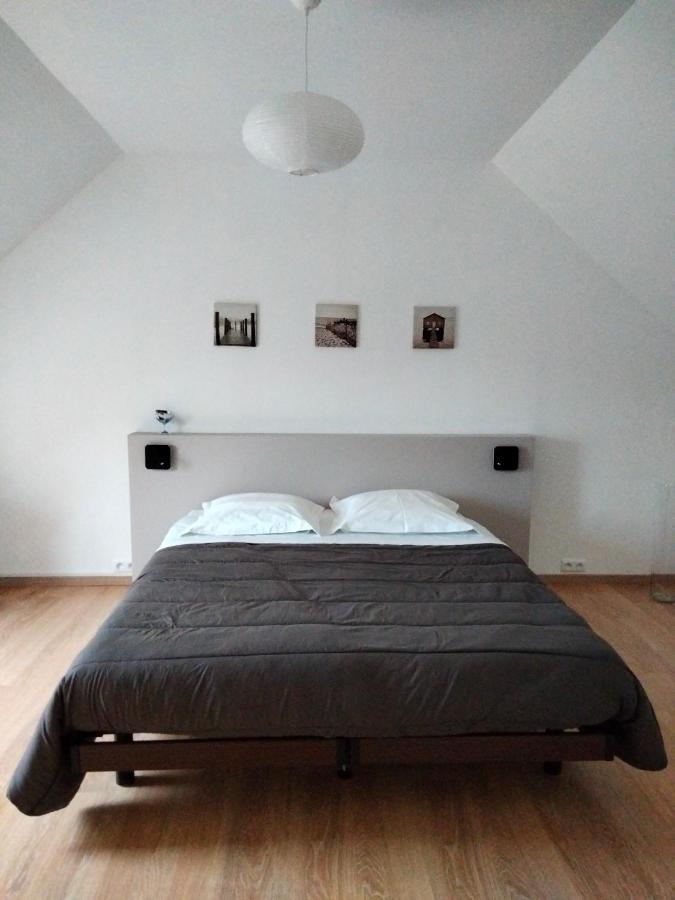 St Germain Bed & Breakfast Saint-Germain-du-Corbeis ภายนอก รูปภาพ